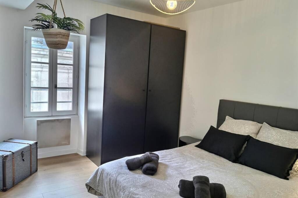 Ferienwohnung Le Beau Lieu # Hyper Centre # Proche Des Quais Cognac Exterior foto