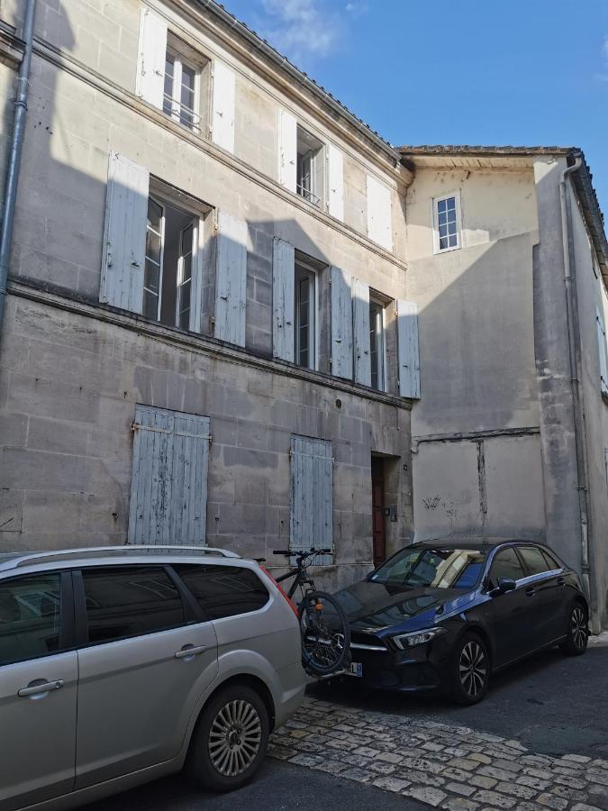 Ferienwohnung Le Beau Lieu # Hyper Centre # Proche Des Quais Cognac Exterior foto
